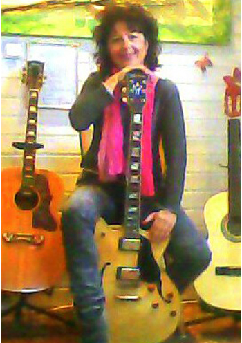 Gitarrenunterricht_Rozina